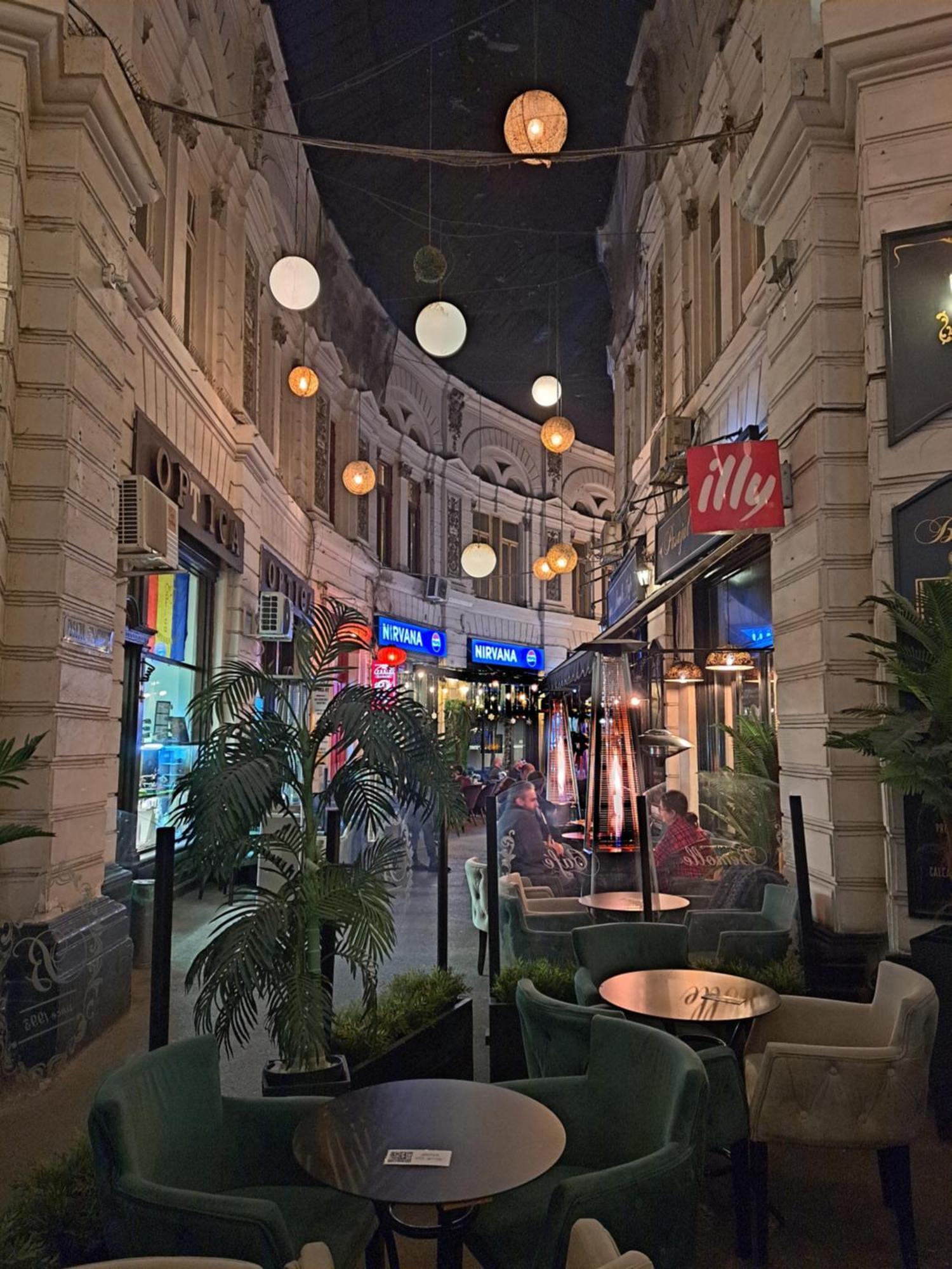Amytis Flat Old City Bucharest Apartment Exterior photo